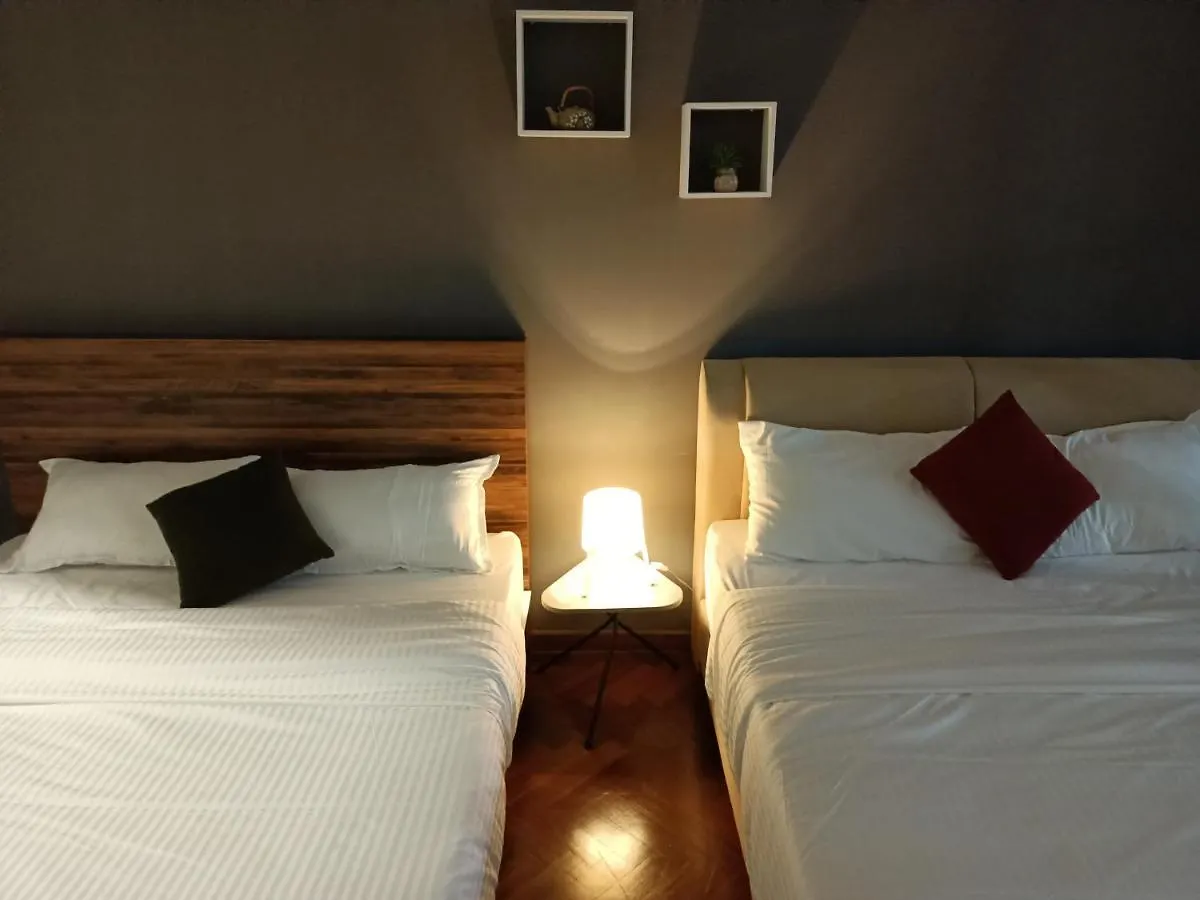 Cozy Seaview 4 Studio Apartment Tanjung Tokong